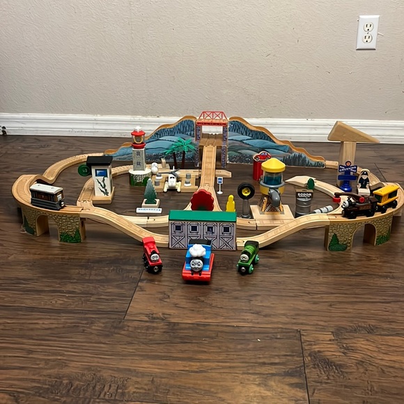 1990’s Vintage - Thomas & Friends Wooden Train set ( Island of Sodor) - Picture 3 of 8